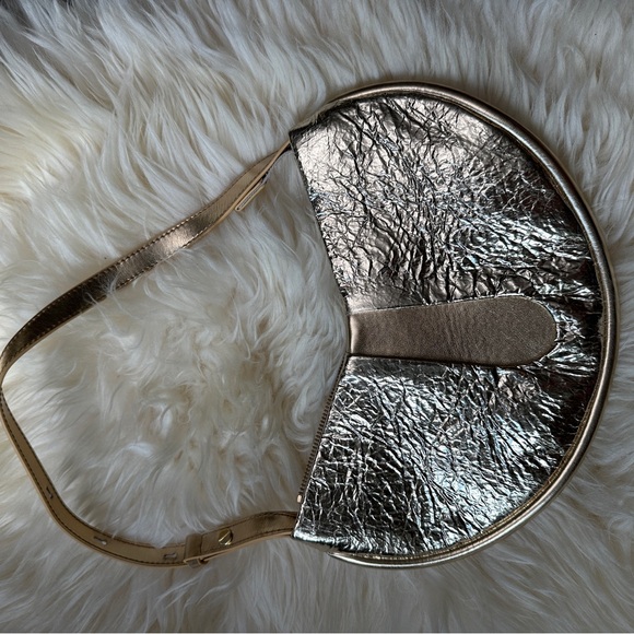 THEMOIRè
Hobo bag - Picture 4 of 7